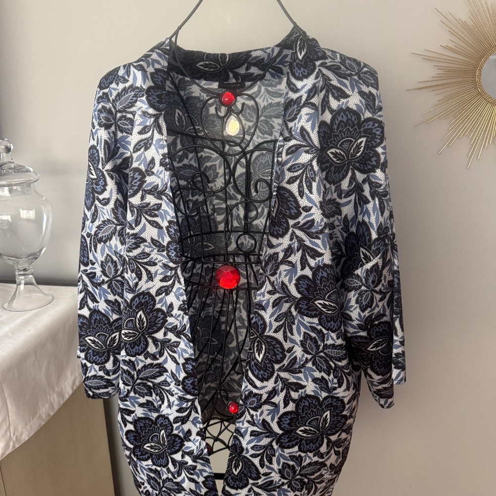 Ann Taylor silk kimono